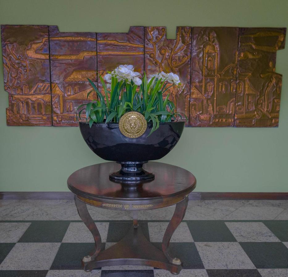 Village Hotel ポンタ・グロッサ エクステリア 写真
