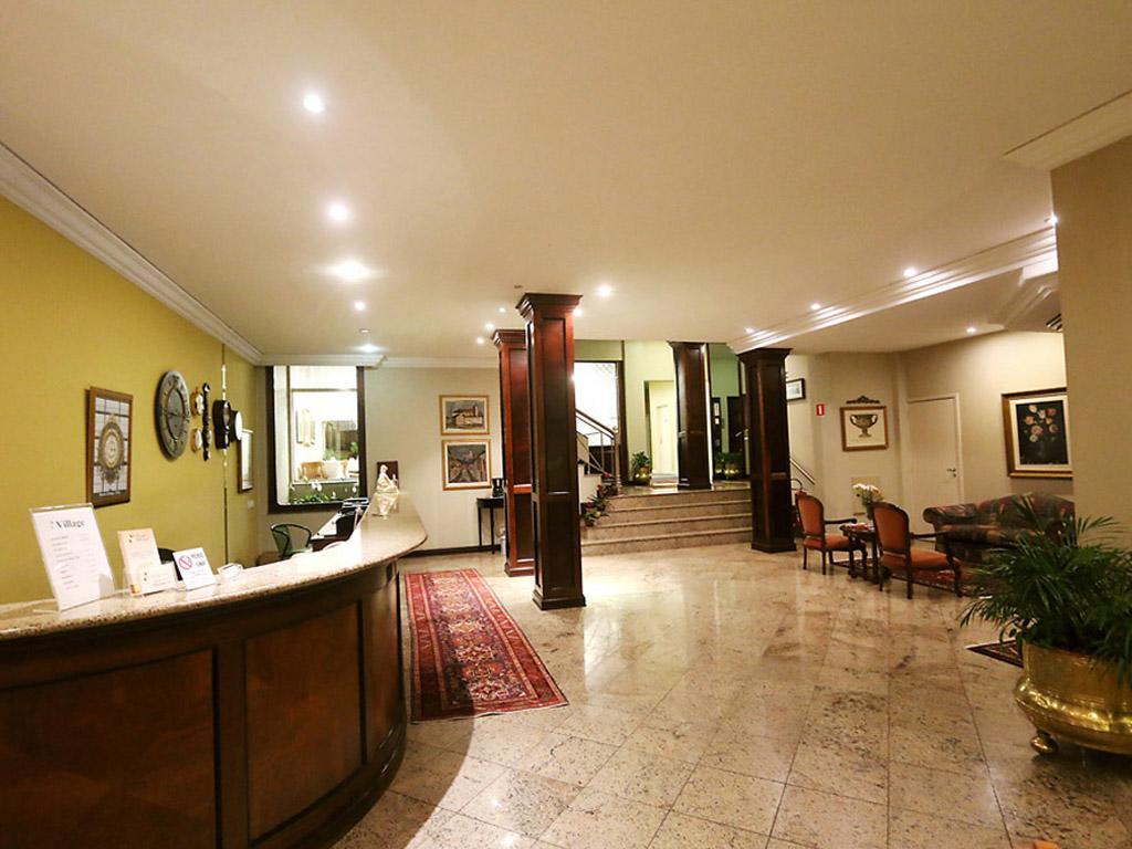 Village Hotel ポンタ・グロッサ エクステリア 写真
